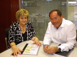 Mercedes Castillo Castillo y Francisco González Maciá en las instalaciones de Tempe