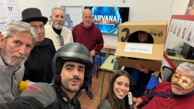Carnaval en la Asociación Parkinson Elche: ocio, terapia y convivencia