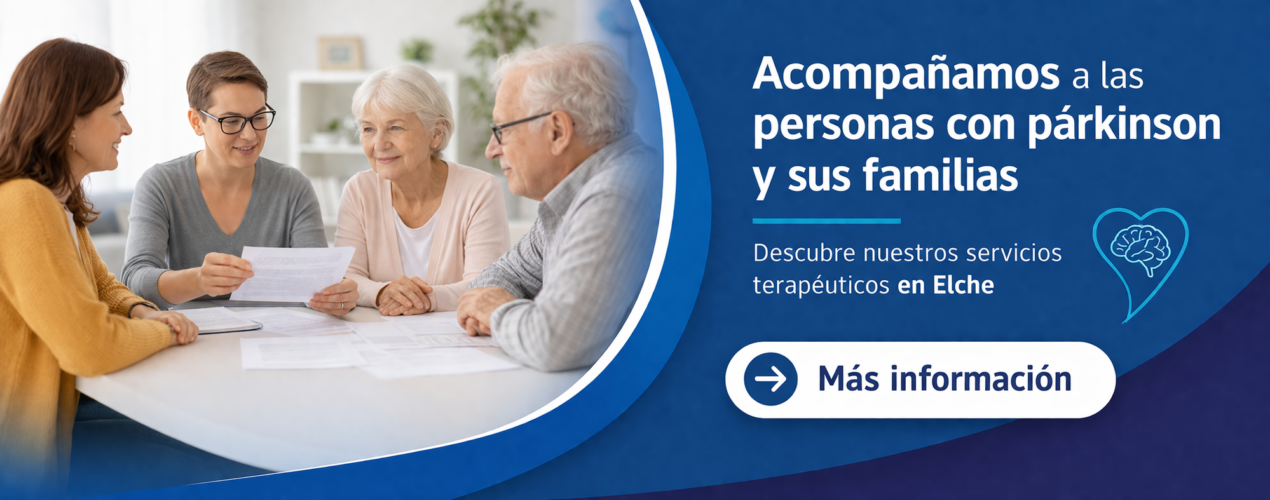 Personas con párkinson participando en actividades terapéuticas en la Asociación Parkinson Elche