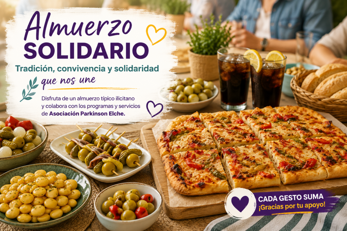 Bandejas con porciones de coca tradicional salada elaborada artesanalmente, preparadas para un evento solidario de la Asociación Parkinson Elche.