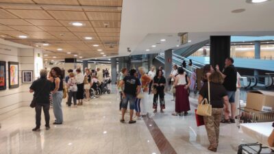 Imágenes de la inauguración de la exposición "La historia de Antonio puede ser la tuya"